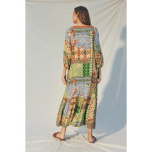 Load image into Gallery viewer, Contrast Trim Maxi Dress
