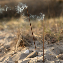 Load image into Gallery viewer, Flyaway Sticks