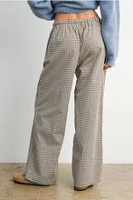 Load image into Gallery viewer, Checkered Tie Front Pants
