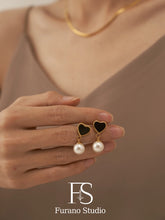 Load image into Gallery viewer, 18K Black Heart Pearl Earrings
