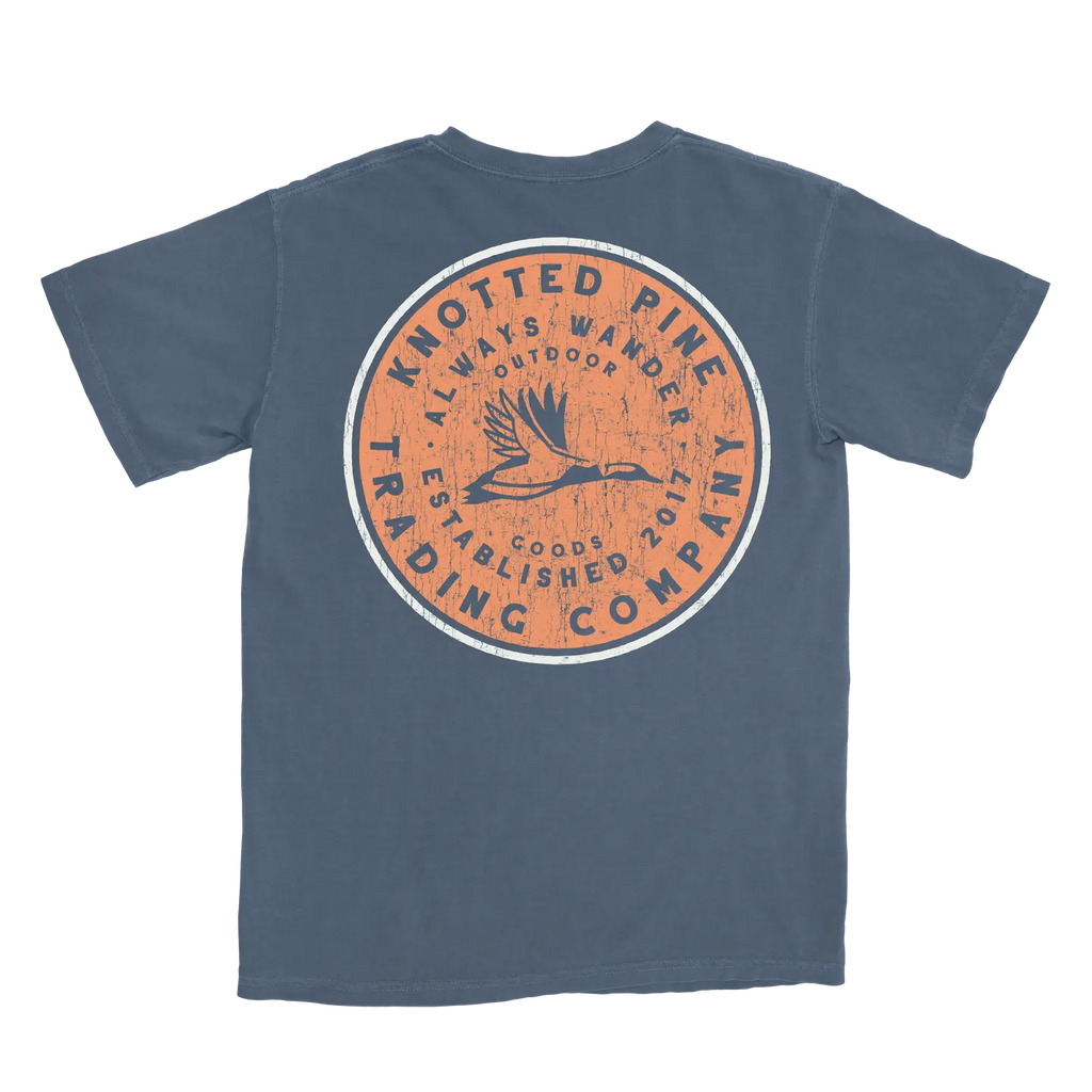 Knotted Pine Graphic Tee Duck