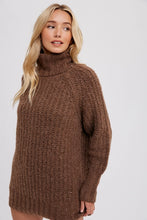 Load image into Gallery viewer, Chunky Turtleneck

