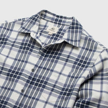 Load image into Gallery viewer, Brian Flannel Plaid Shirt

