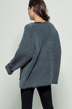 Load image into Gallery viewer, Contrast Stitched Knit Pullover
