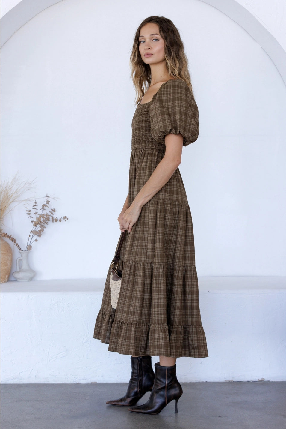 Brown Plaid Bow Shoulder Dress