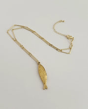 Load image into Gallery viewer, Pes Fish Necklace
