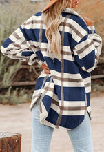 Load image into Gallery viewer, Vintage Flannel Button Jacket Blue
