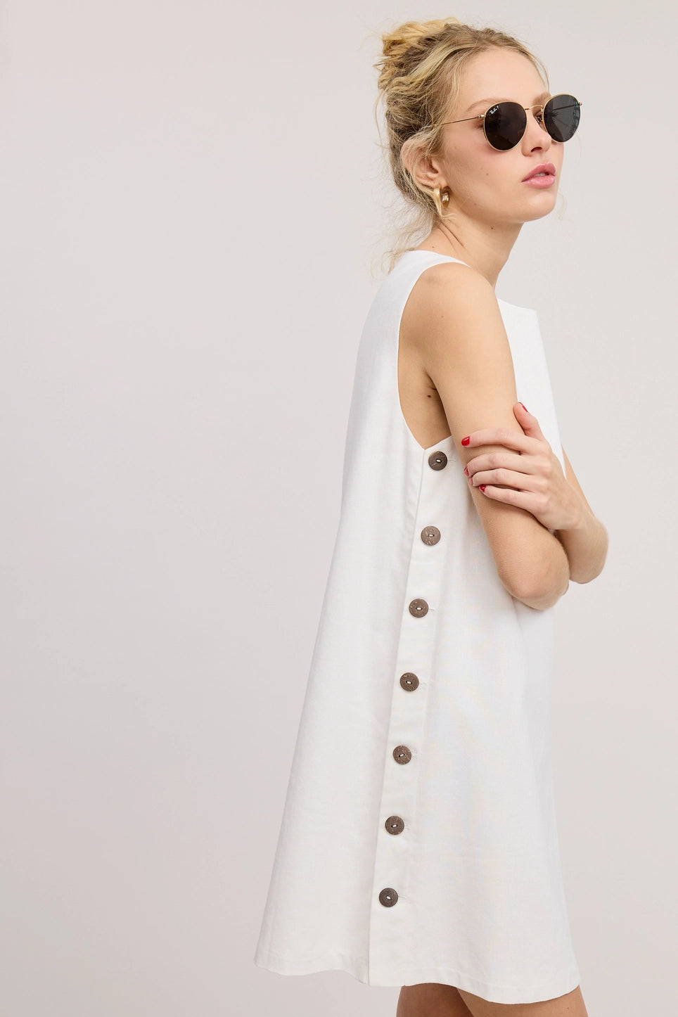 Wooden Side Button Linen Mini Dress