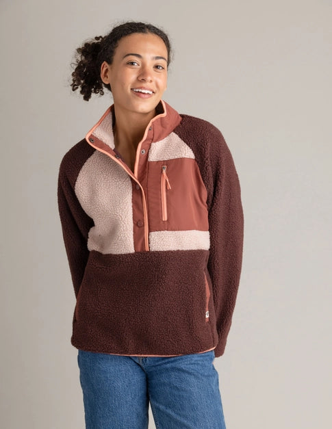 Tara Quarter Snap Pullover