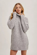 Load image into Gallery viewer, Chunky Turtleneck Tunic Sweater
