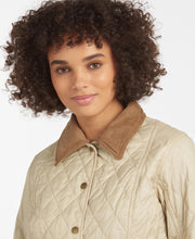 Load image into Gallery viewer, Barbour Steppjacke Summer Liddesdale
