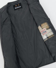 Load image into Gallery viewer, Barbour Harpen Gilet
