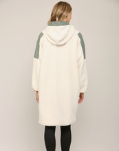 Load image into Gallery viewer, Long Sherpa Hood Jacket
