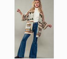 Load image into Gallery viewer, Rustic and Geometric Cardigan
