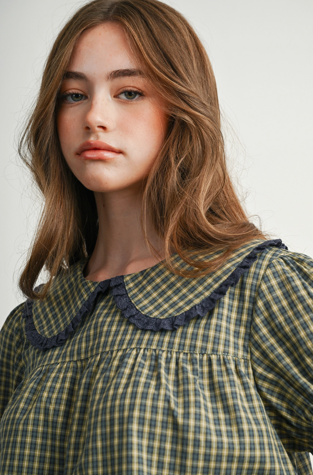 Plaid Peter Pan Collar Blouse