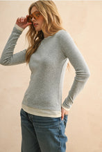 Load image into Gallery viewer, Color Contrasted Long Sleeve Top
