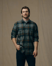 Load image into Gallery viewer, Filson Lightweight Alaskan Guide Shirt
