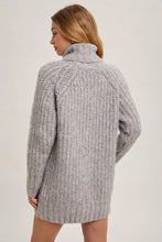 Load image into Gallery viewer, Chunky Turtleneck Tunic Sweater
