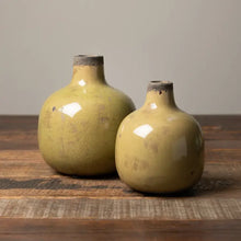 Load image into Gallery viewer, Ceramic Vase Green
