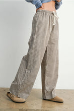 Load image into Gallery viewer, Checkered Tie Front Pants
